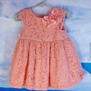 🛝 Lace Baby Dress with Floral Accent